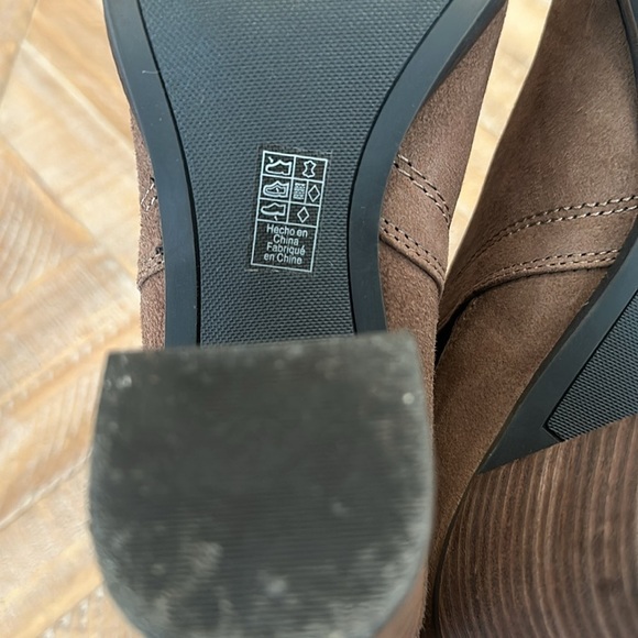 Franco Sarto Odette Suede Leather Almond Toe Block Heel Ankle Boot Bootie - Picture 8 of 8